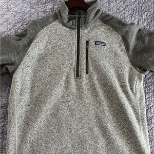 Patagonia Men's 1/4 Zip Up Better Sweater in Gray XXL